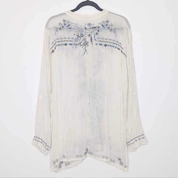 Johnny Was Floral Embroidered Tunic Top Cream Blue Grey Large - Picture 3 of 8